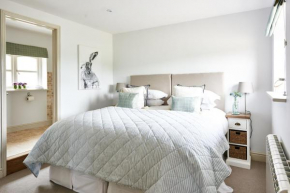 Cromhall Farm, Chippenham